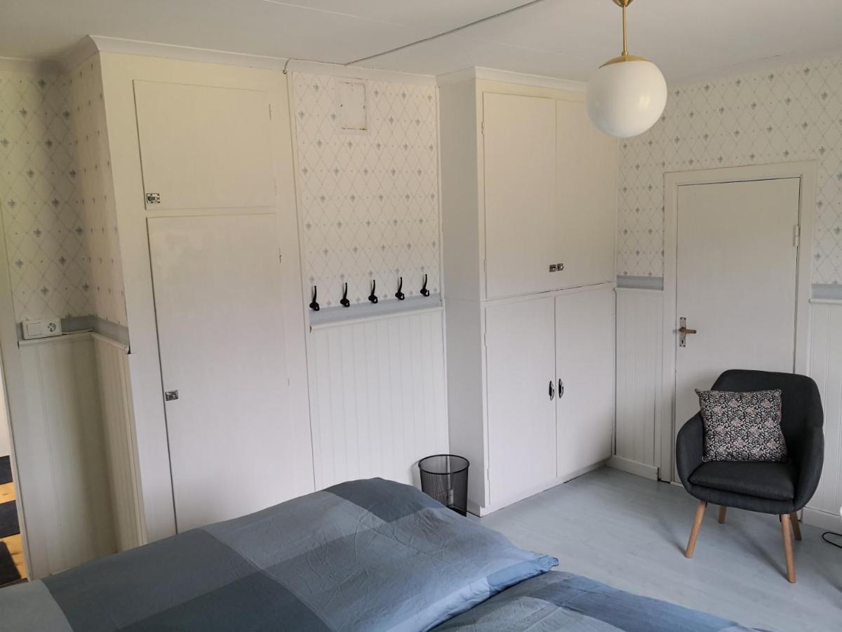 Gula Huset, Lakene Ostgard Exteriör bild